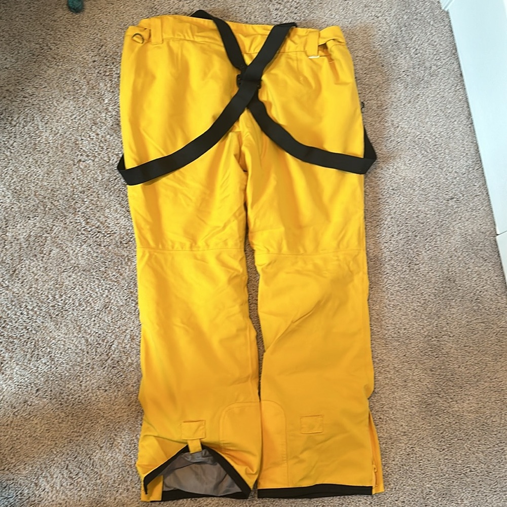 Snowboarding Bibs - image 5